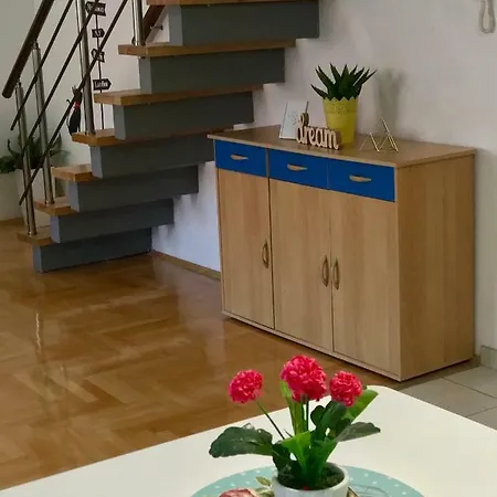 Apartment Regina's Luxury *