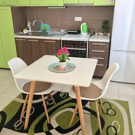 Regina's Luxury * Skopje